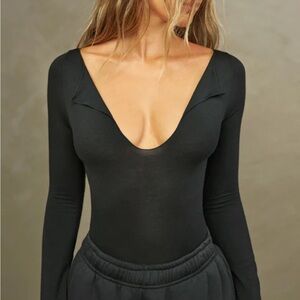 Joah Brown Notched Neck Long Sleeve NWT